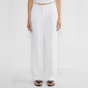 NWT Aritzia White Effortless Wide Leg Pants Size 6